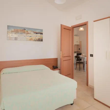 Апартаменти Modern Furnished House In