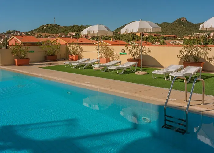 Modern Furnished House In Villasimius